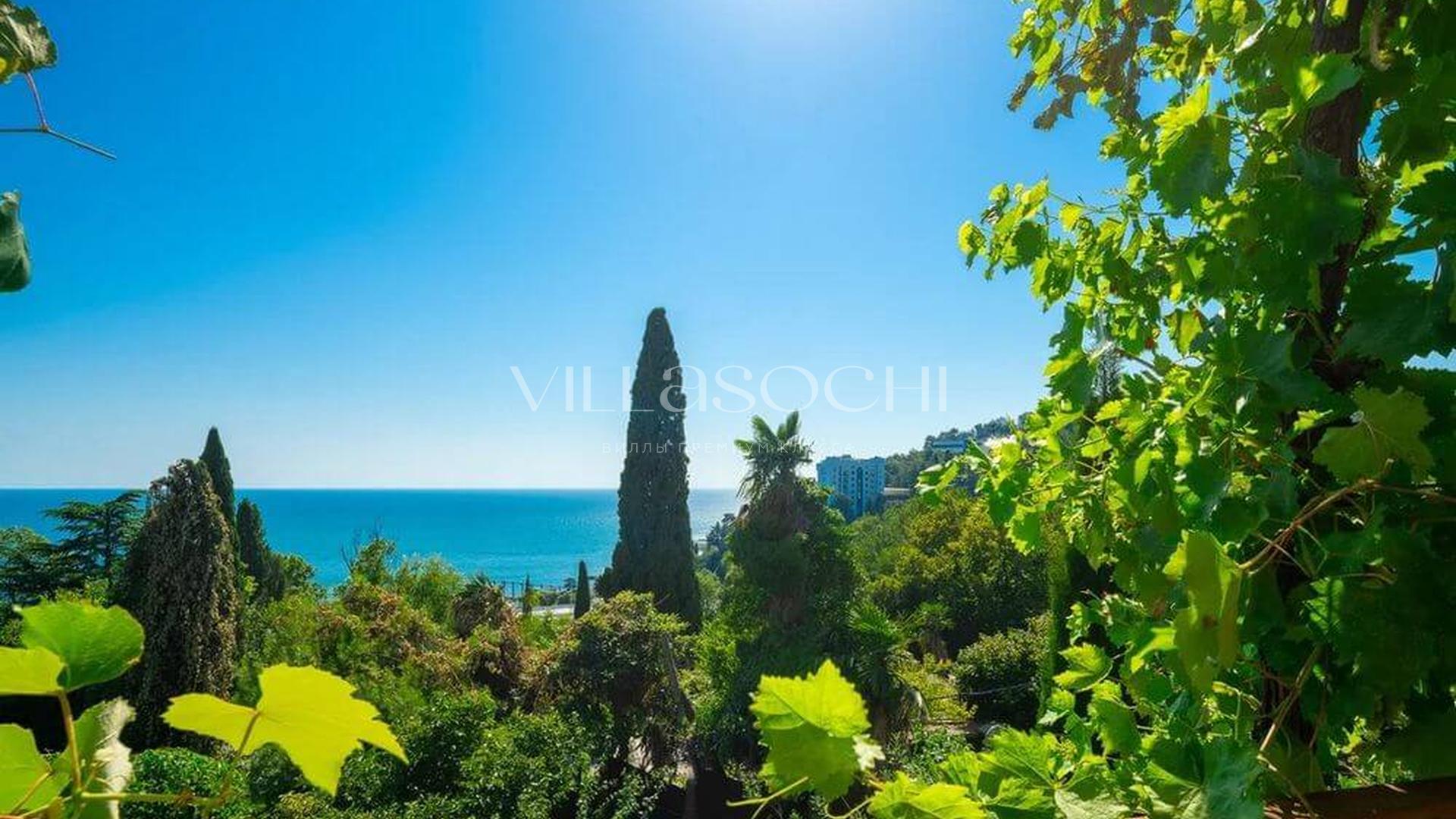 Фото №11304. Дом в зеленом и живописном районе Сочи