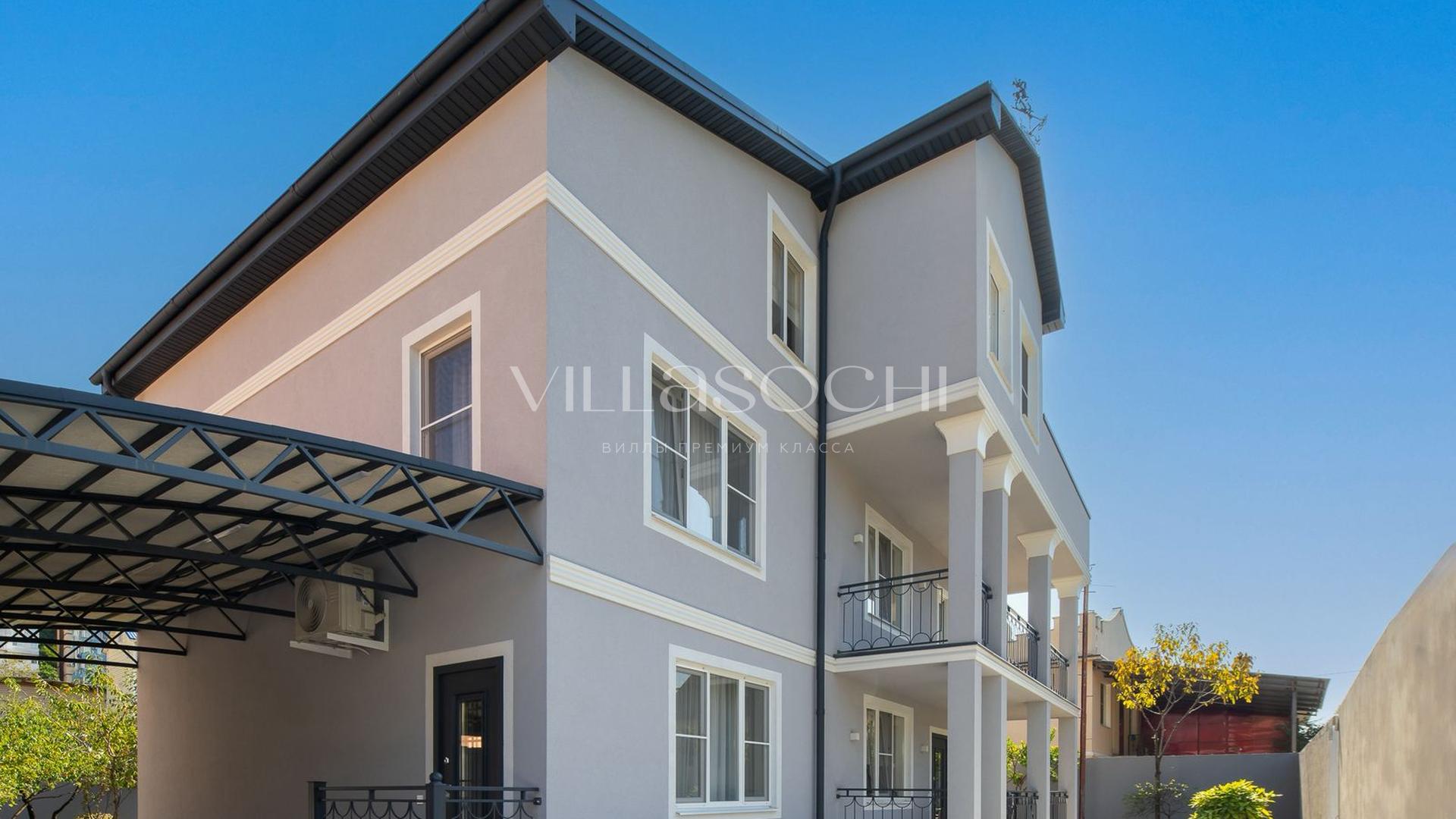 Фото №12055. Современный дом с дизайнерским ремонтом