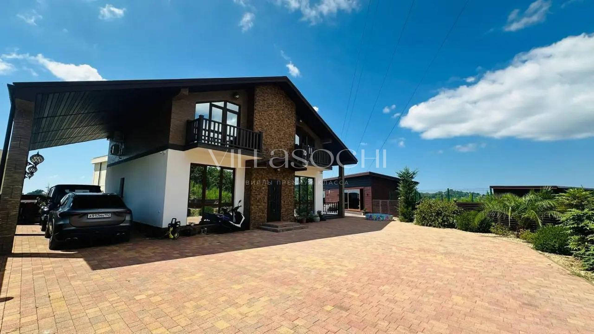 Фото №3. Дизайнерский дом 195 м² с бассейном, баней и видом на море