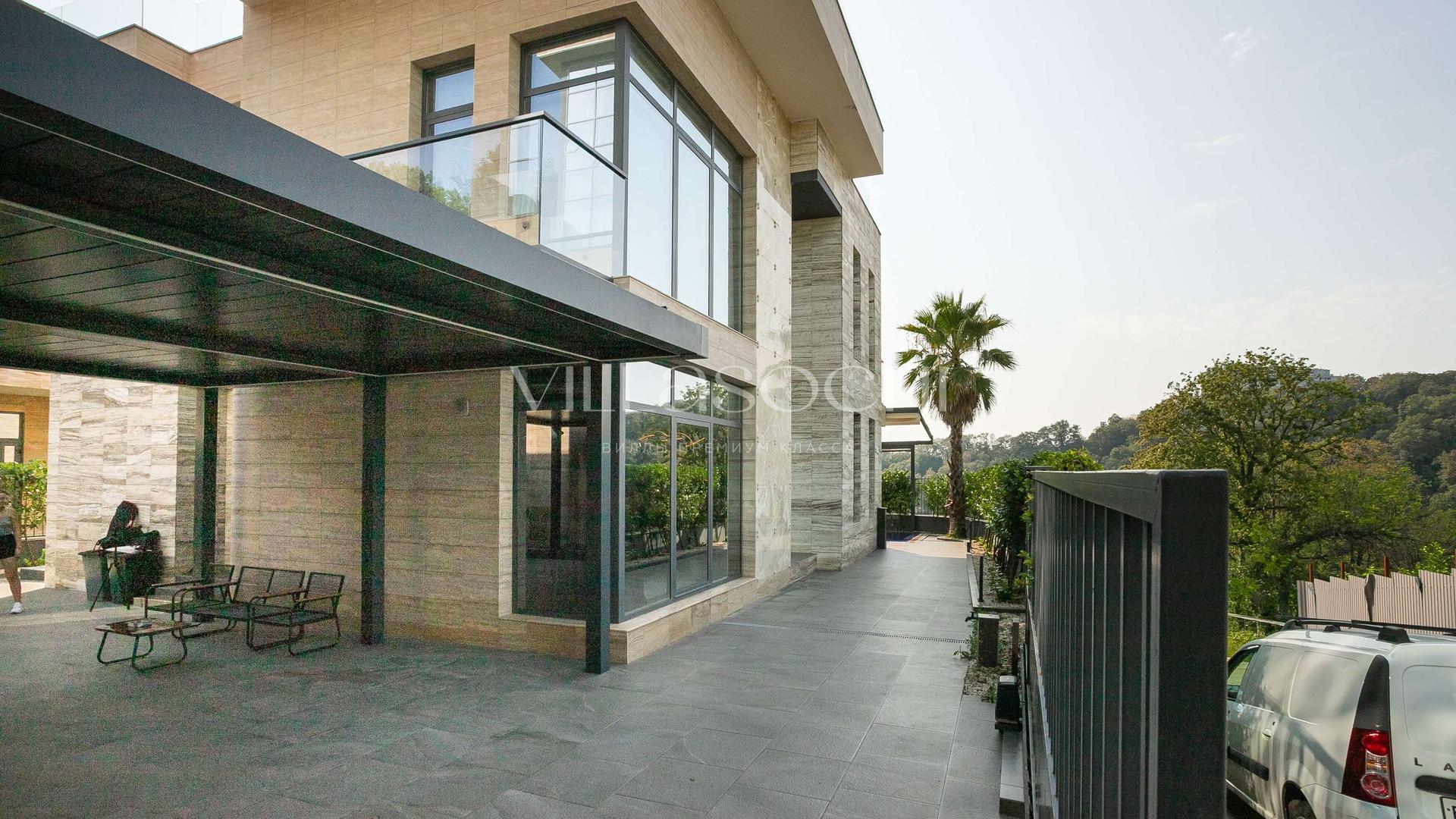 Фото №2. Вилла в городе