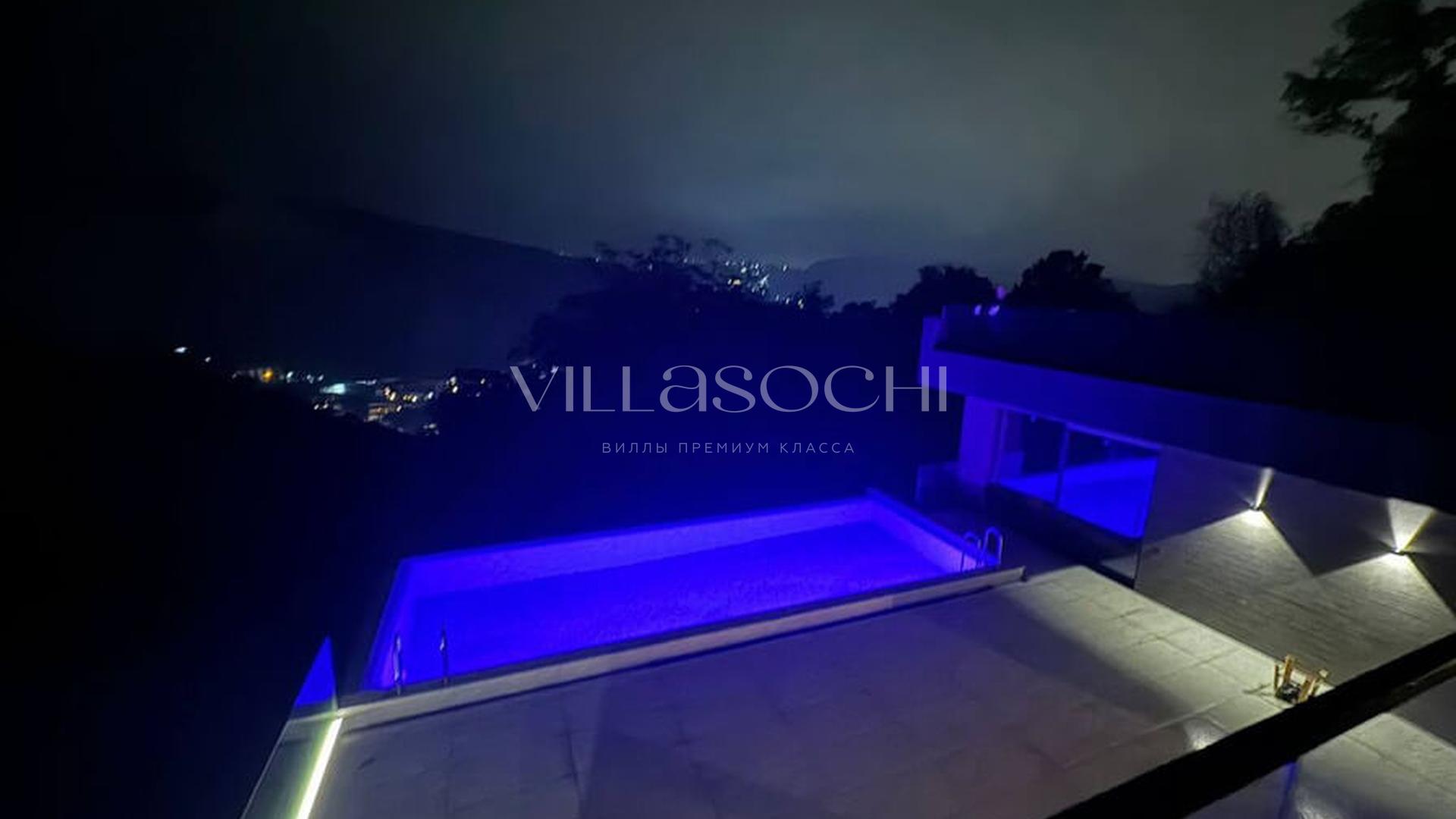 Фото №3. Современная вилла с бассейном infinity