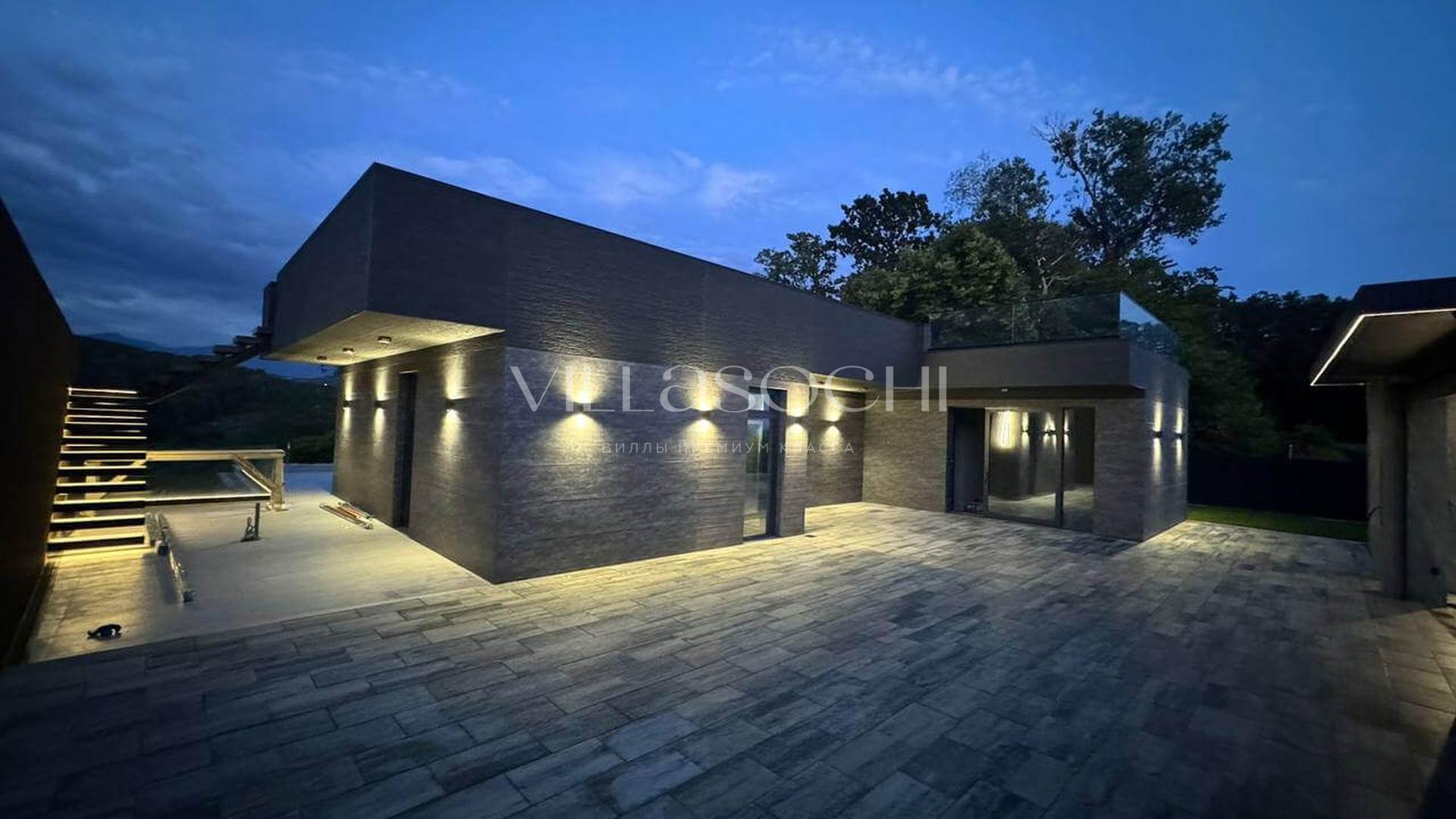 Фото №2. Современная вилла с бассейном infinity